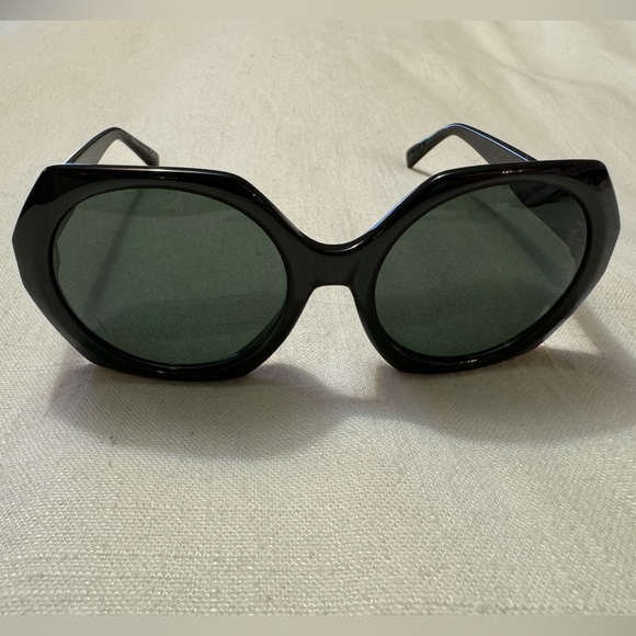 VonZipper Accessories - VonZipper | Women’s Buelah Round Sunglasses | Black on Black